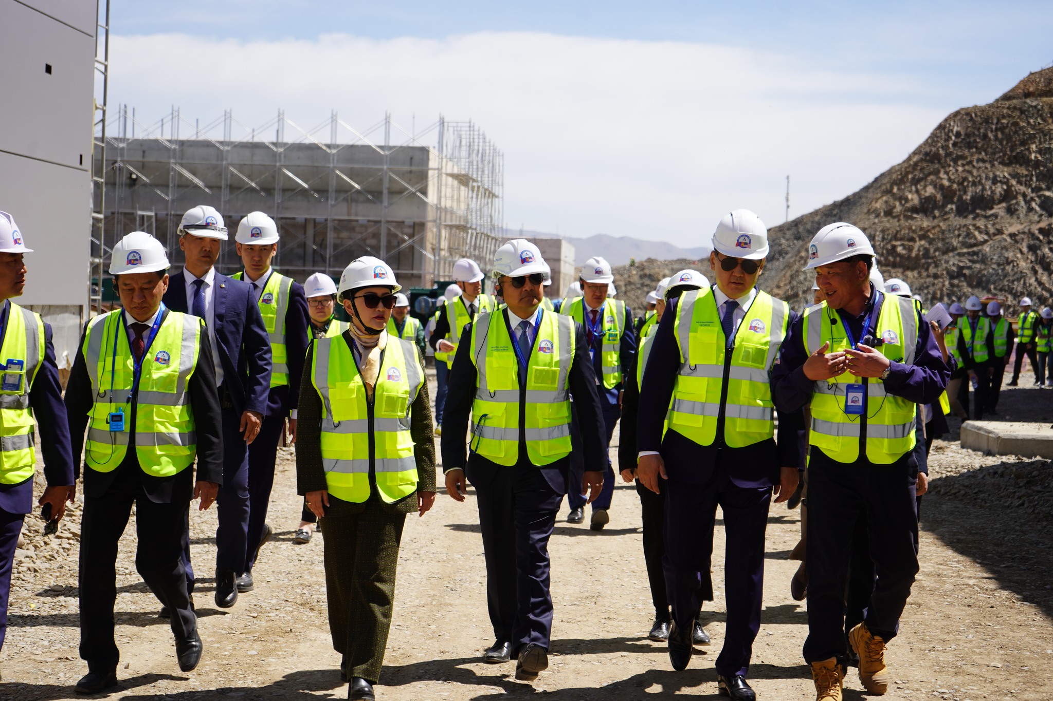 442474016 761534516129782 7001866775150556809 N