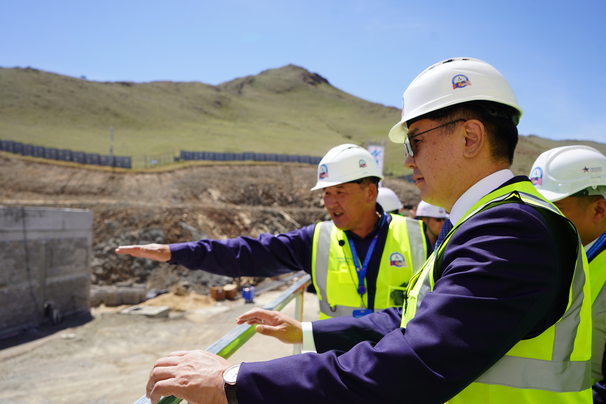 442464254 761533972796503 8354550921088293859 N